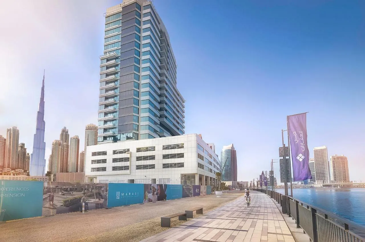 Waterfront Downtown- Damac Maison Canal View Apartment Dubai